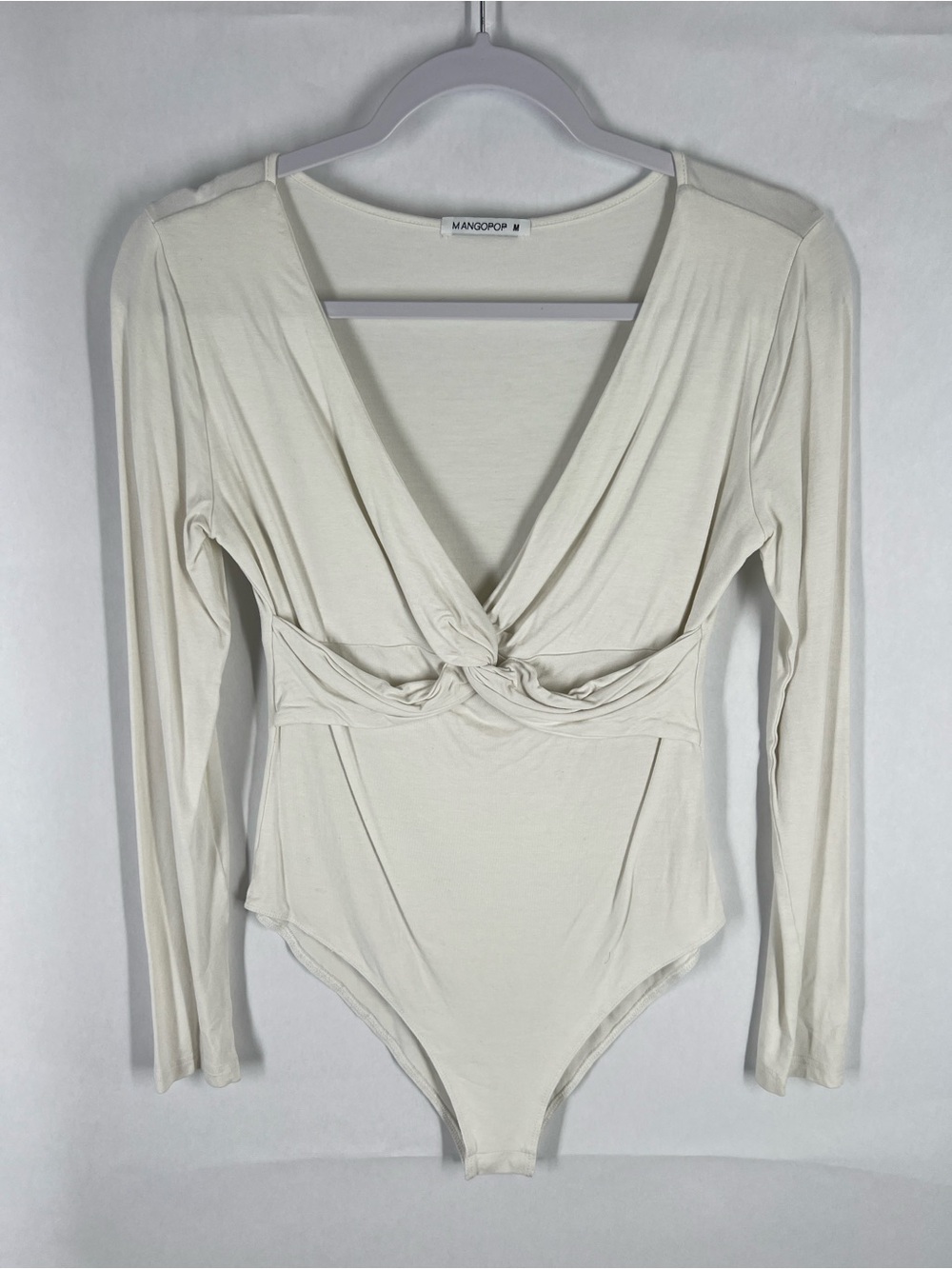 MANGOPop Ivory Twist Front Long Sleeve Bodysuit Size M‎